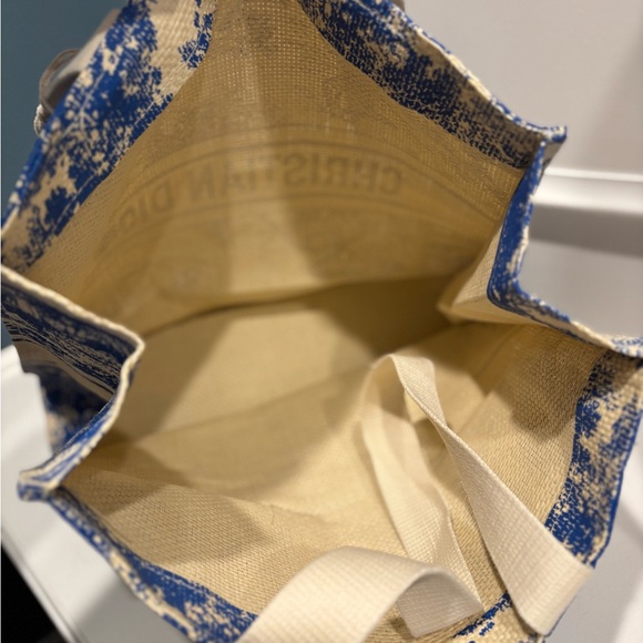 Christian Dior Blue and Cream Tote Bag - Picture 6 of 8